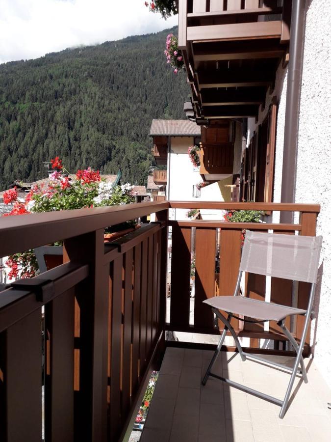 Casa Salvaterra Affittacamere Pinzolo Exteriör bild