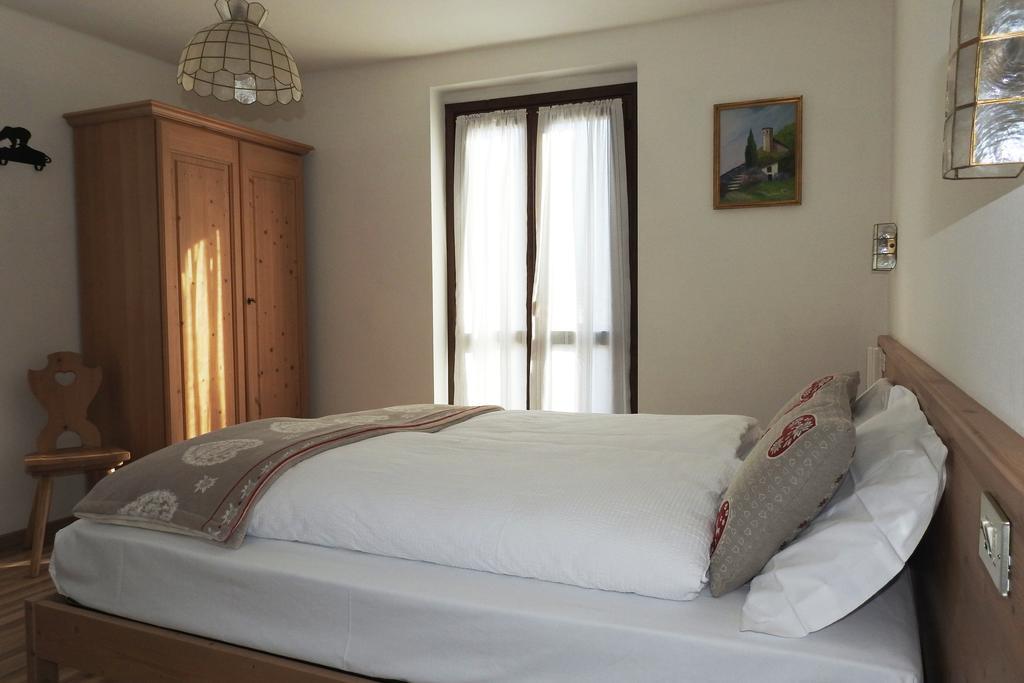Casa Salvaterra Affittacamere Pinzolo Exteriör bild